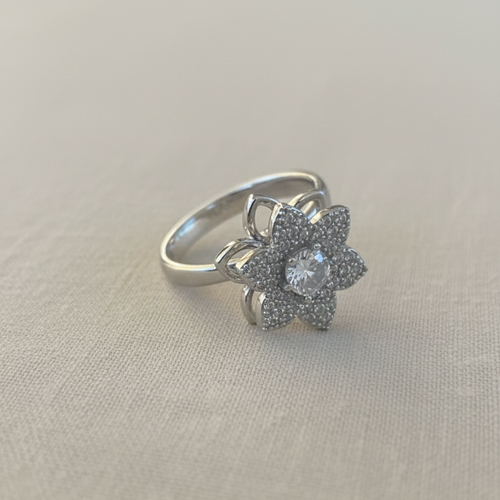 Anksiyete Önleyici 6 Yapraklı Yonca Yüzük (Ayarlanabilir Boyut)